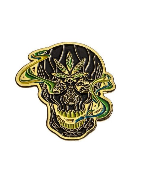 Black Smoking Skull Pin by Prizecor